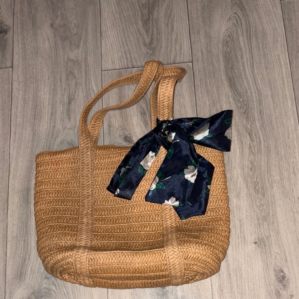 Stylish Tan Woven Tote Bag with Floral Scarf